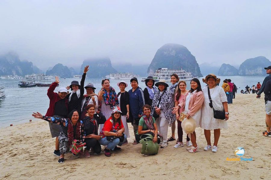 Titov island’s beach in Halong bay, Vietnam - Auasia Travel’s Testimonials